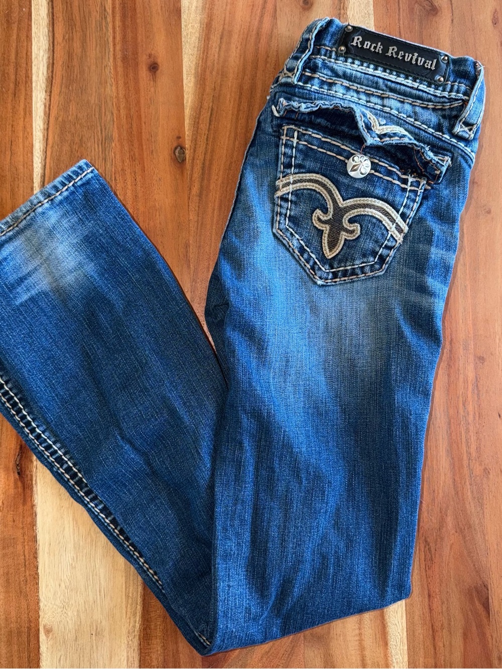 Rock Revival Women's Blue Denim Jeans - Embroidered Back Pocket size 26 #503